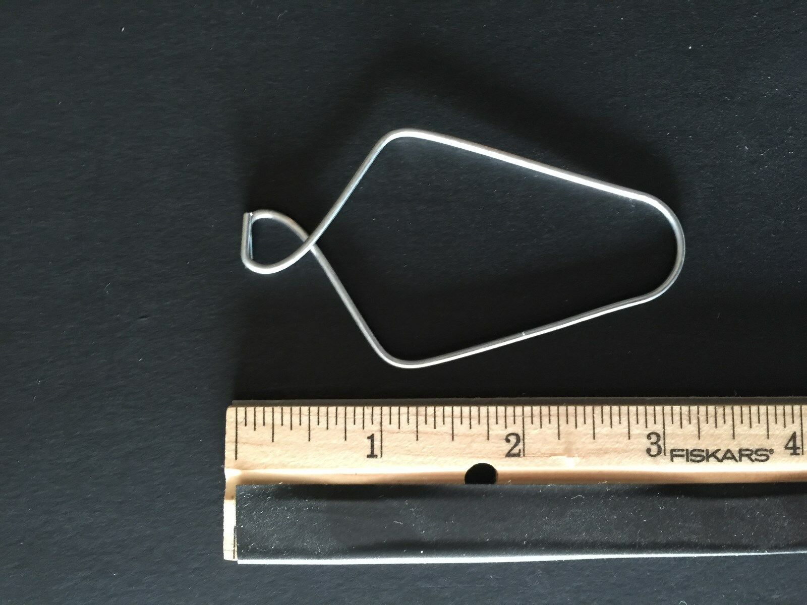 STORE FIXTURES DIRECT Scarf Clip Hangers - 100 Pack Black Plastic Garment Hooks