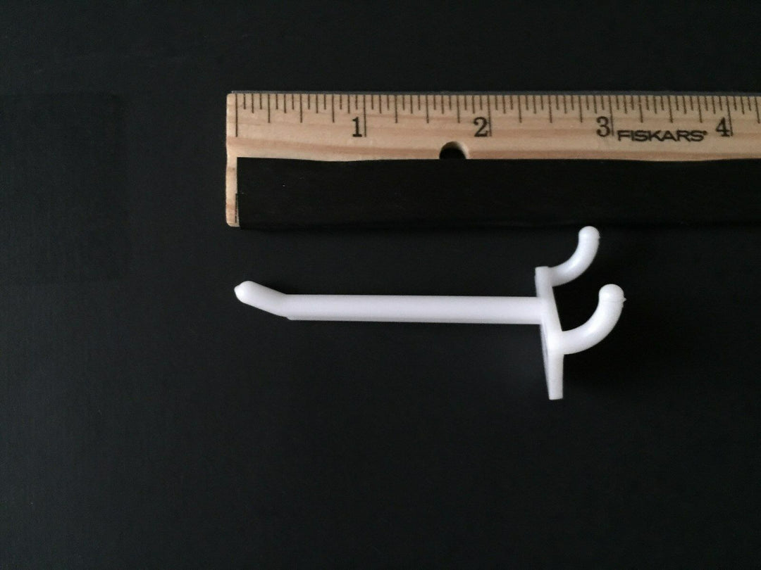 (10 PACK) 2 Inch Locking White Plastic Pegboard Peg Hooks (With 10 Locks, 1 Key)